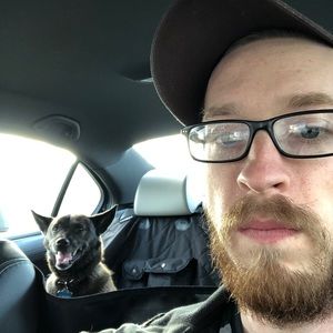 Meet your Posher, Alex